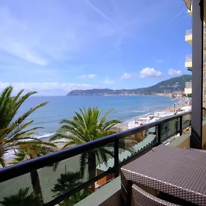  Aparthotel Sole Mare Alaxi