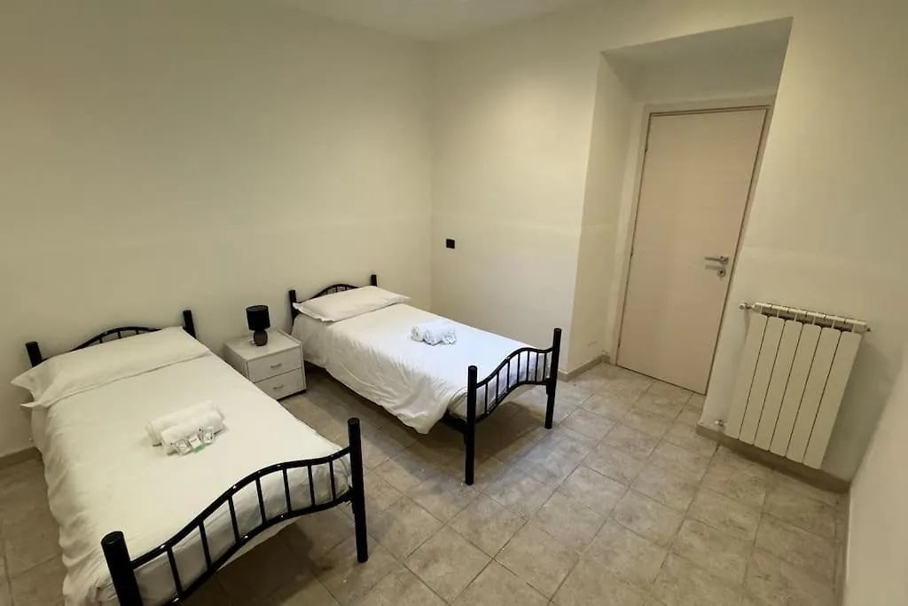 Seahouse Quadrilocale Fronte Mare Apartment Alassio Italy