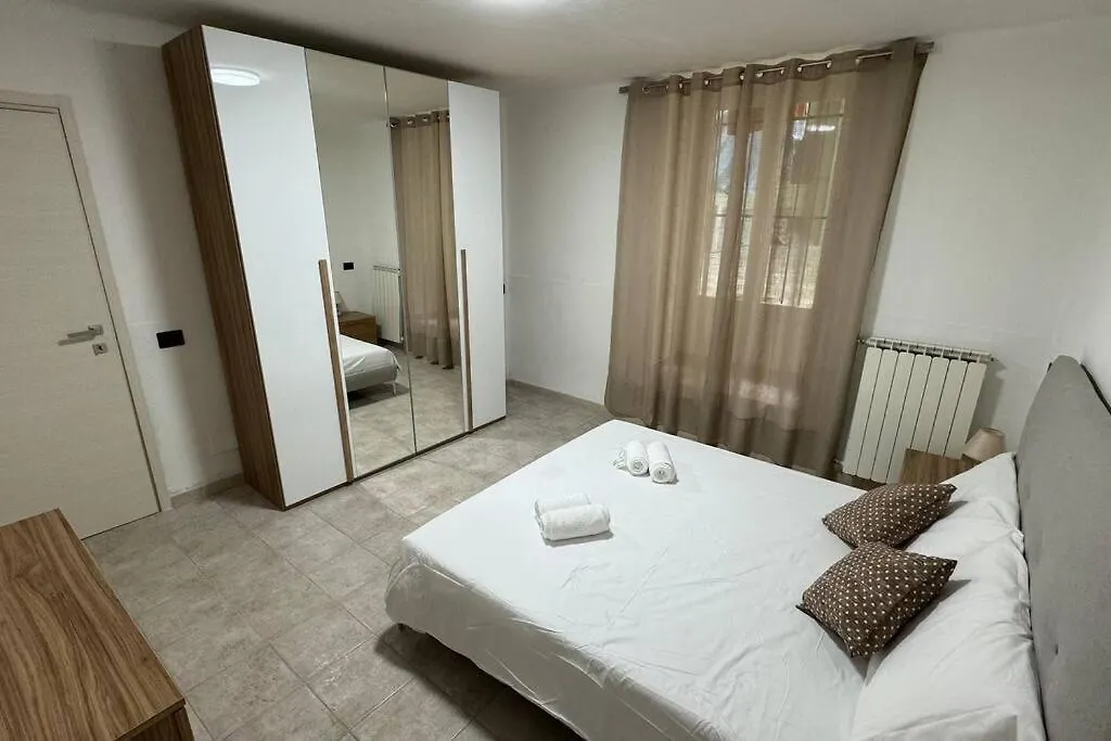 Seahouse Quadrilocale Fronte Mare Apartment Alassio Italy