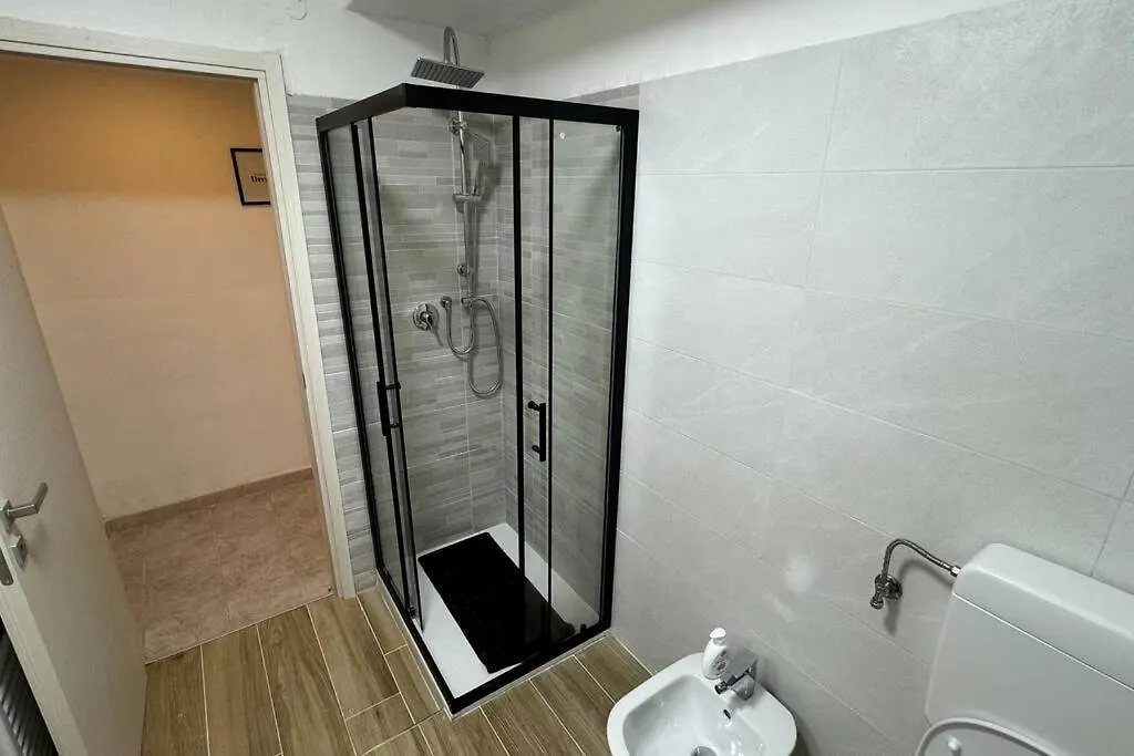 Seahouse Quadrilocale Fronte Mare Apartment Alassio