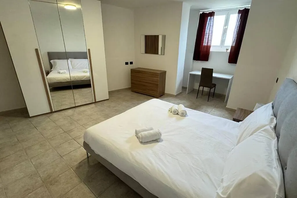 Seahouse Quadrilocale Fronte Mare Apartment Alassio Italy