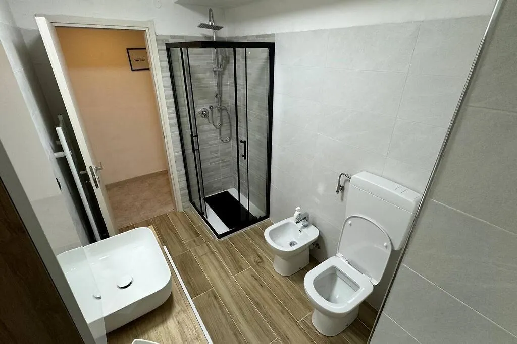 Seahouse Quadrilocale Fronte Mare Apartment Alassio